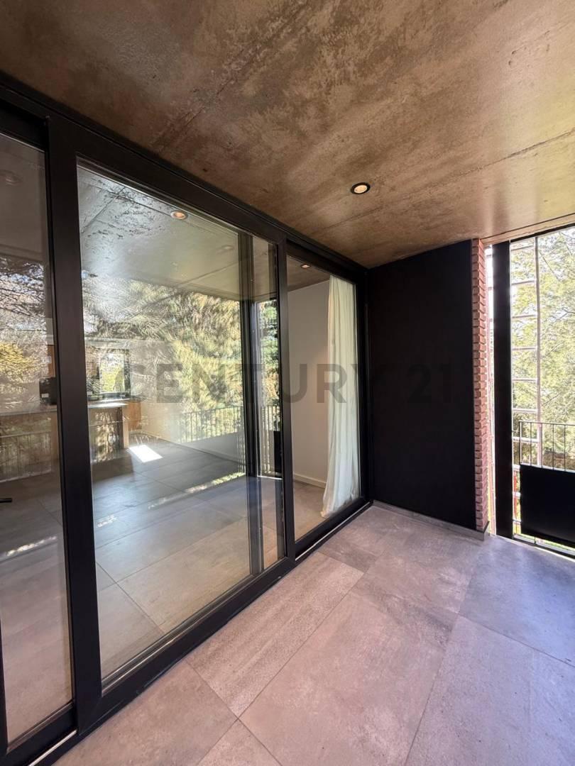 Foto de departamento en alquiler de un dormitorio con cochera City Bell, imagen 5