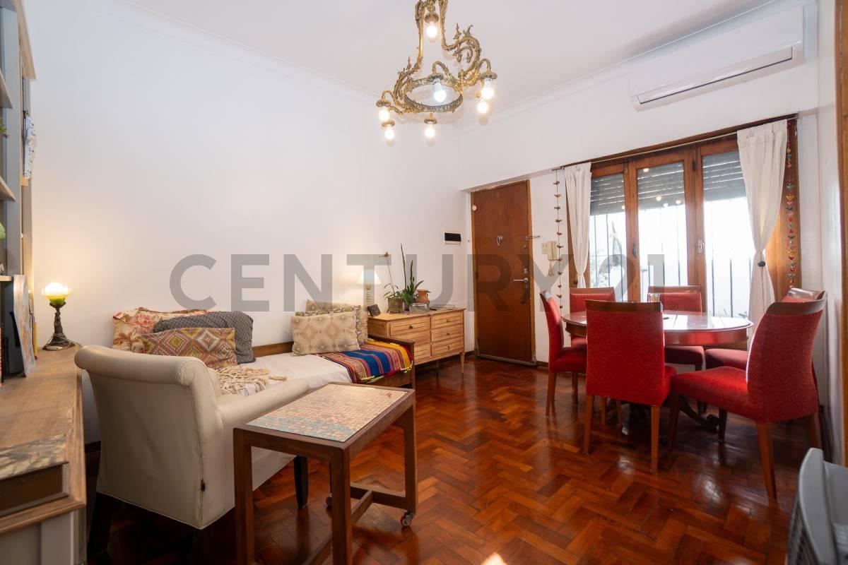 Foto de PH en Venta de 2 Dormitorios con patio en La Plata, imagen 2