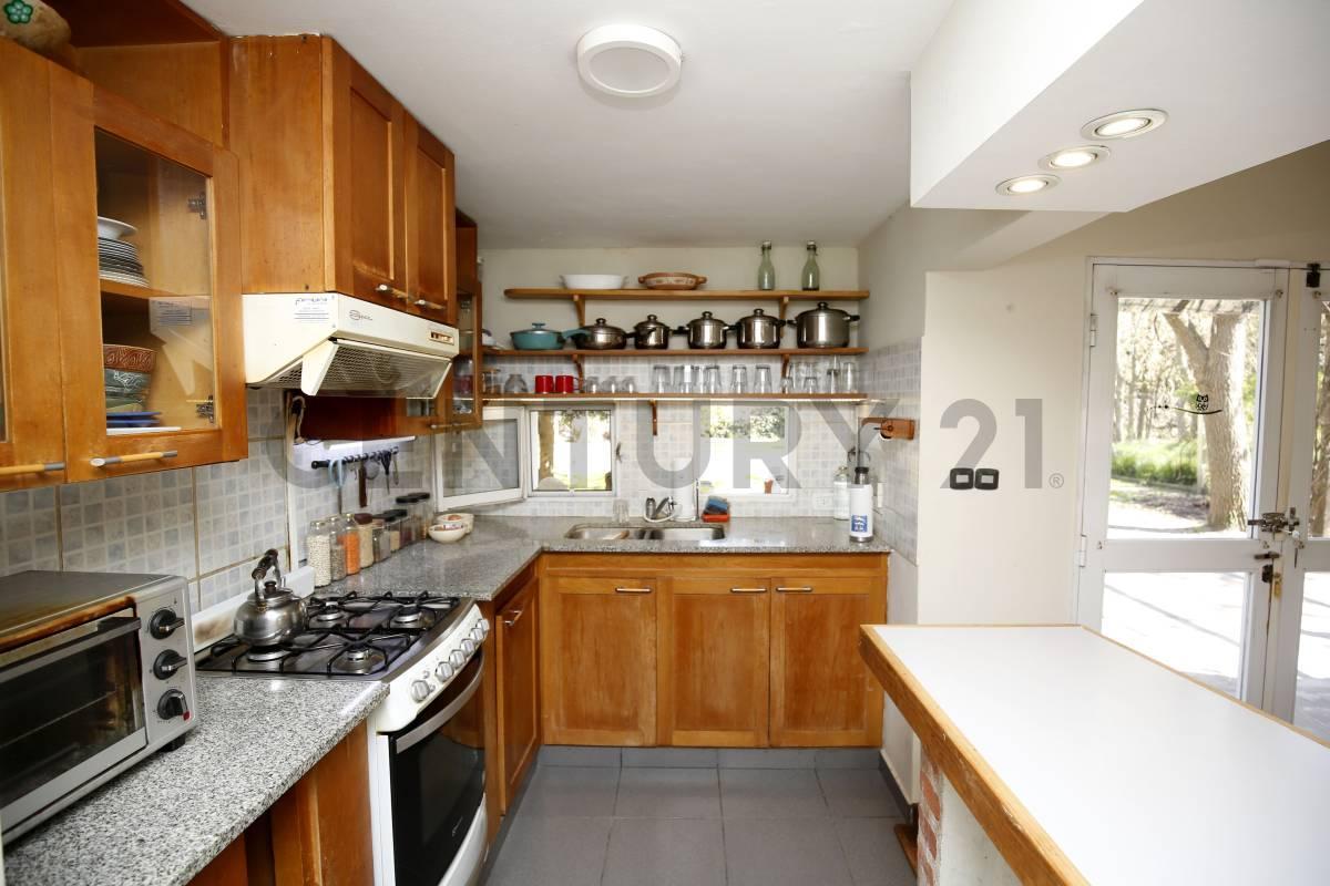 Foto de CASA EN VENTA EN CITY BELL – 3 DORMITORIOS + ESCRITORIO, imagen 5