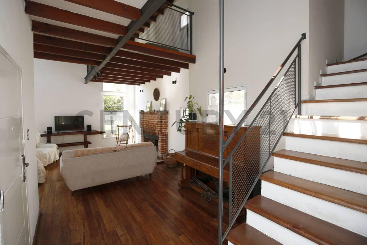 Foto de CASA EN VENTA EN CITY BELL – 3 DORMITORIOS + ESCRITORIO, imagen 3
