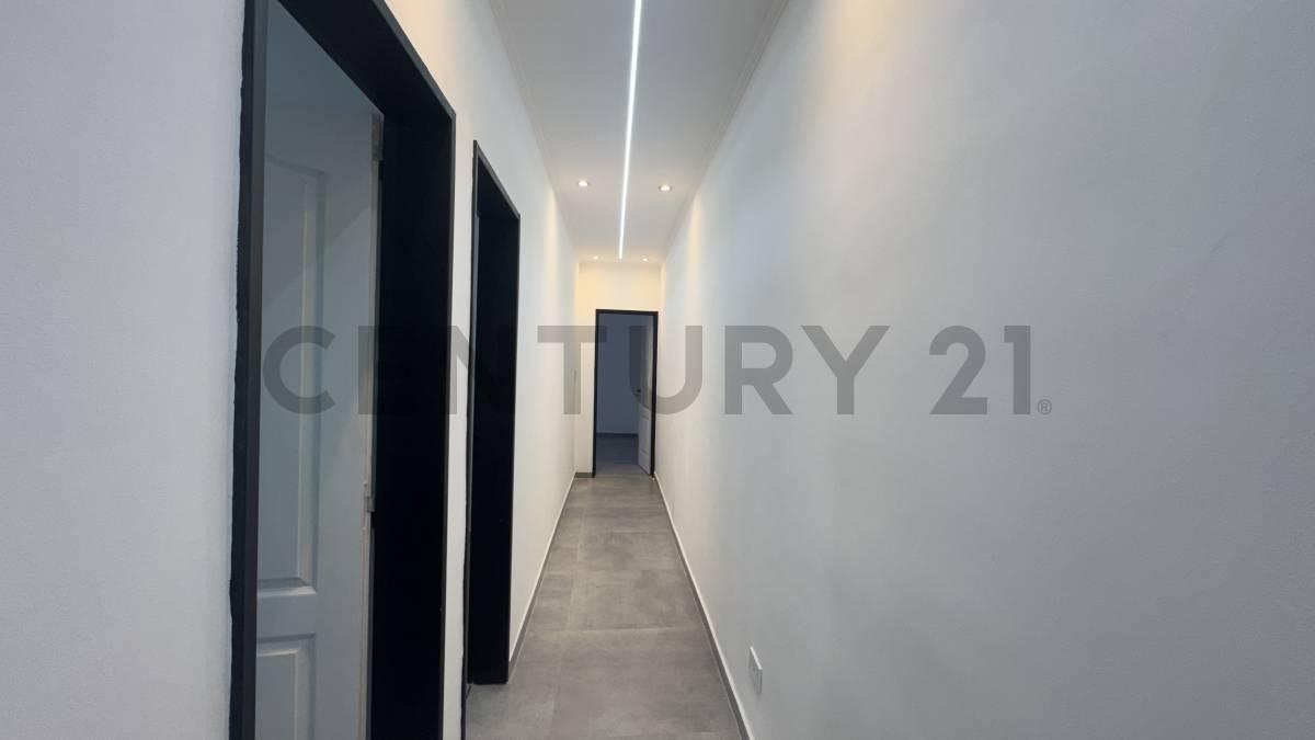 Foto de PH EN VENTA EN LA PLATA DE 3 DORMITORIOS REFACCIONADO, imagen 2