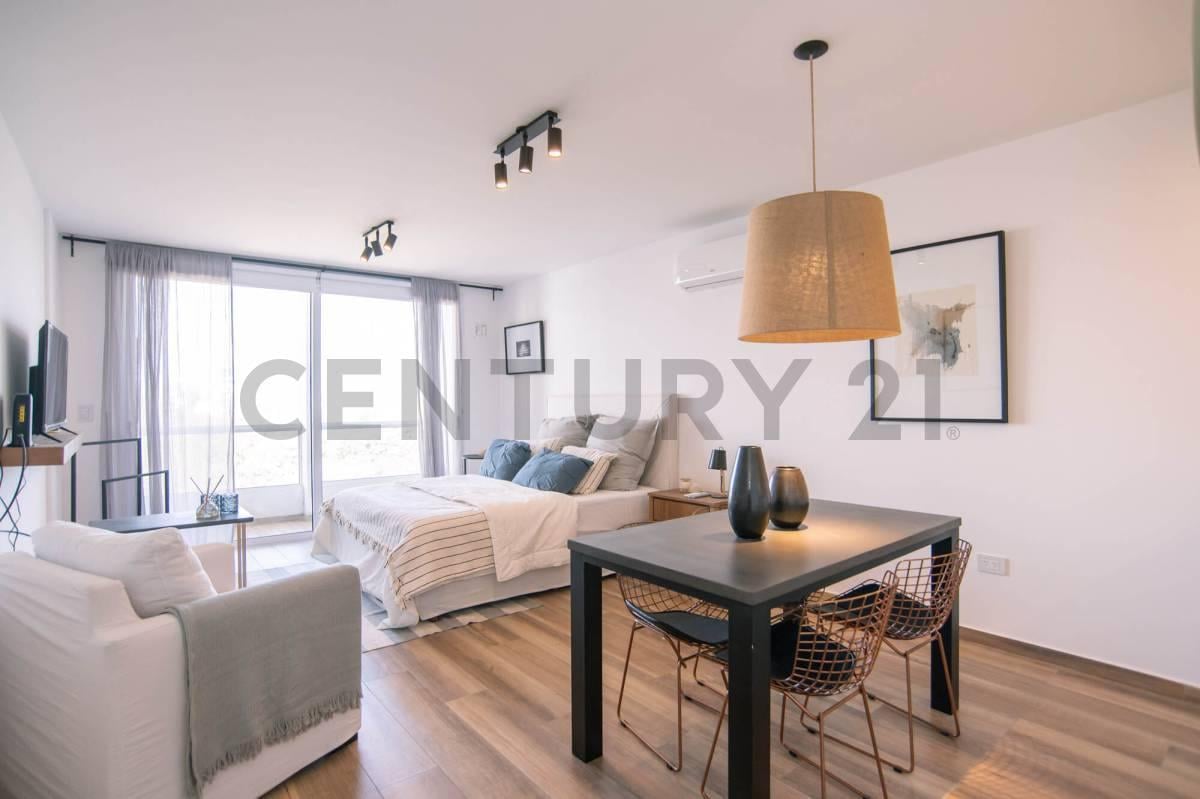 Foto de Departamento en venta en La Plata en pozo, imagen 1