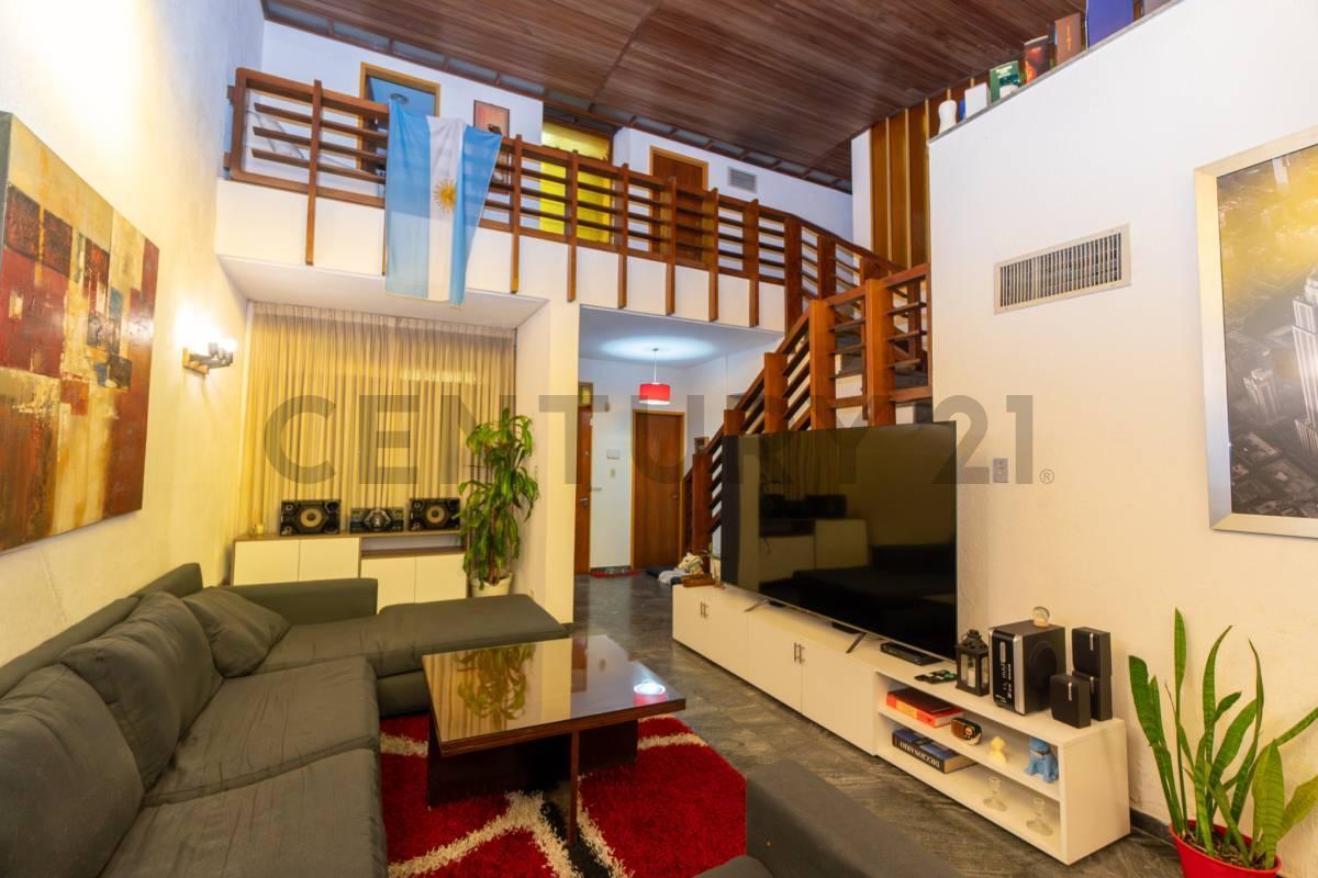 Foto de Casa en venta en La Plata, imagen 3