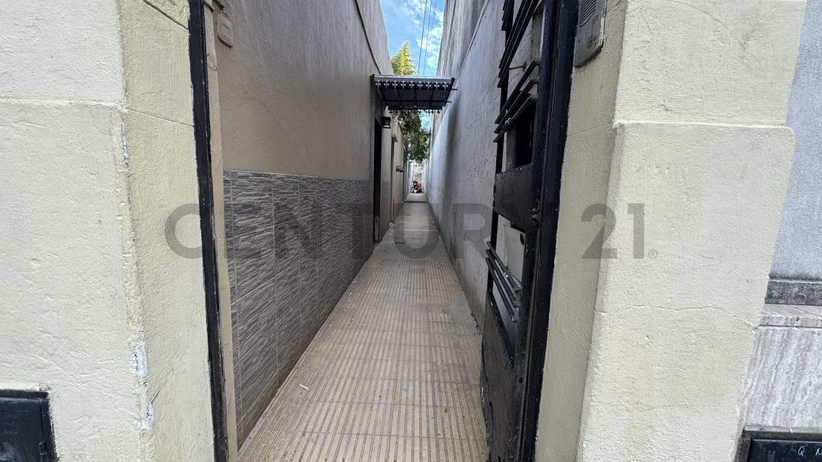Foto de 17 entre 59 y 60 PH en venta en La Plata 2 DORMITORIOS, imagen 4