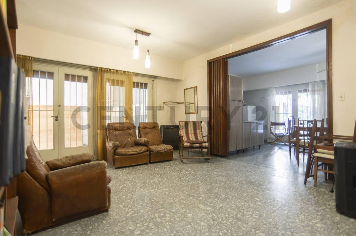 Foto de venta casa 3 dormitorios la plata, imagen 1