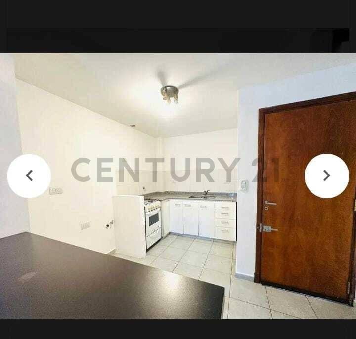 Foto de Departamento de 1 dormitorio en venta en La Plata, imagen 3