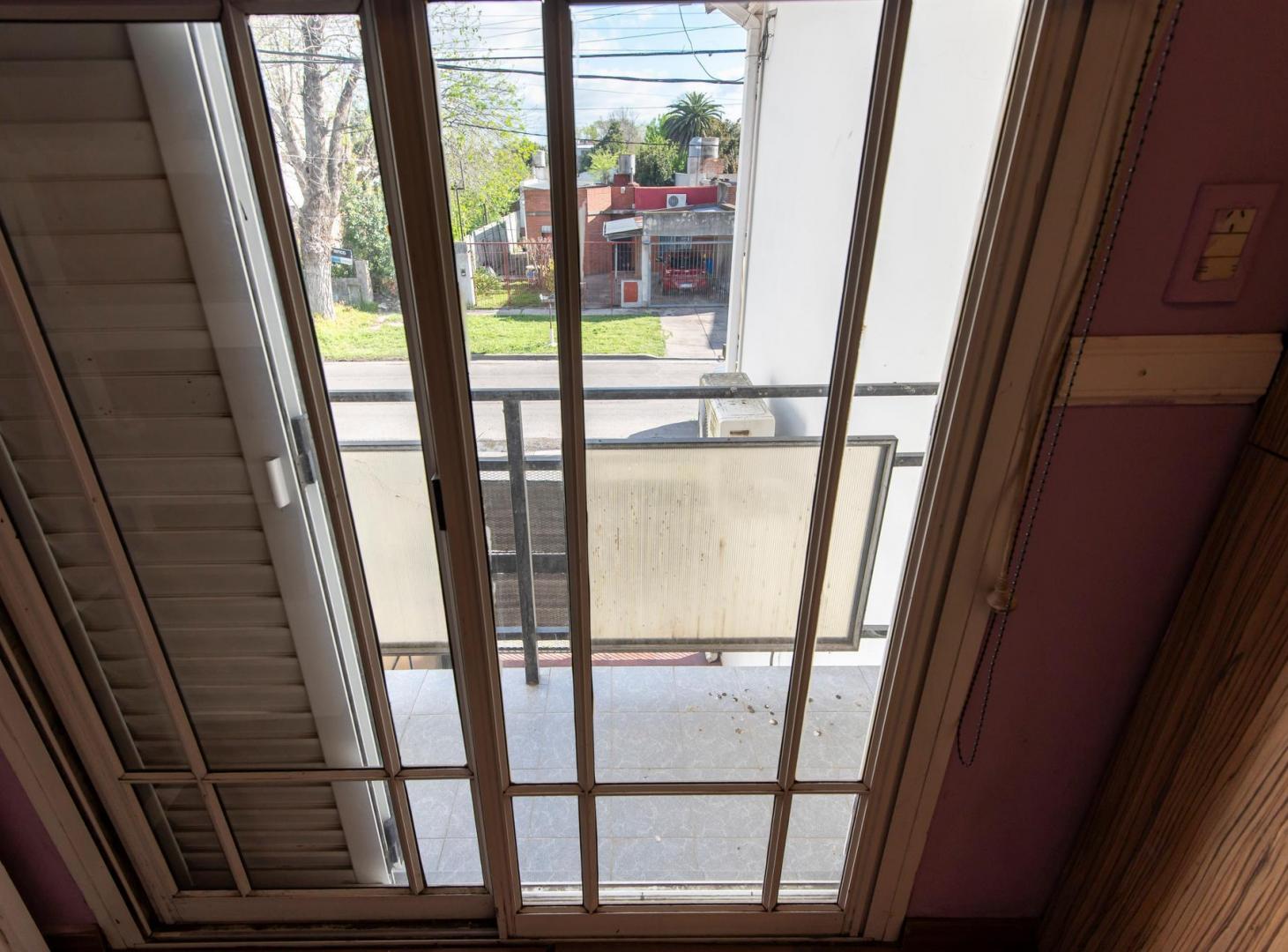 Foto de Casa en venta en Los Hornos tipo Duplex, imagen 1