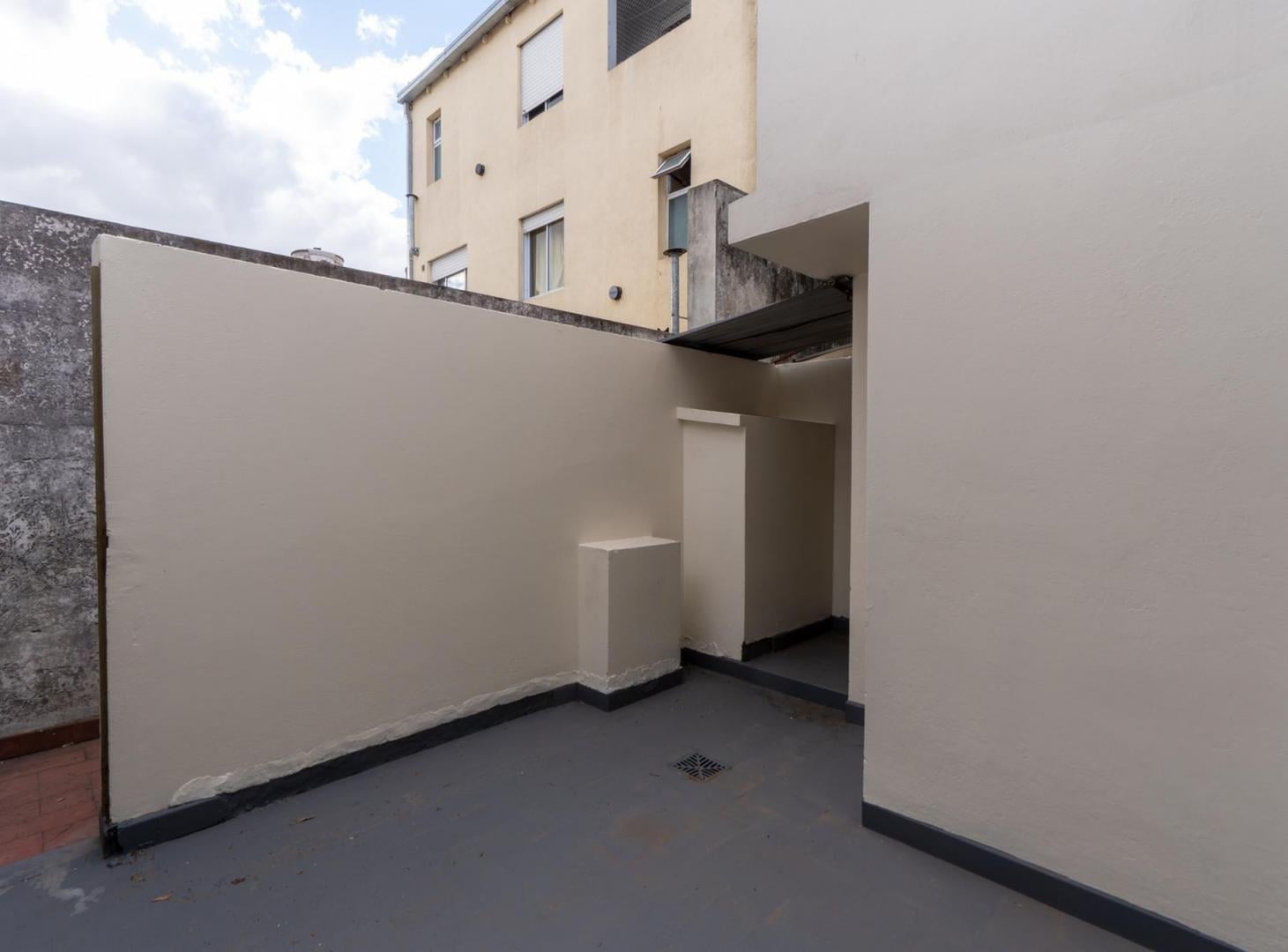 Foto de DEPARTAMENTO PH EN VENTA EN LA PLATA DE 1 DORMITORIO. OPORTUNIDAD, imagen 1