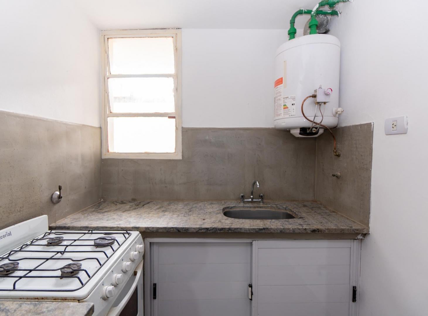 Foto de DEPARTAMENTO PH EN VENTA EN LA PLATA DE 1 DORMITORIO. OPORTUNIDAD, imagen 4