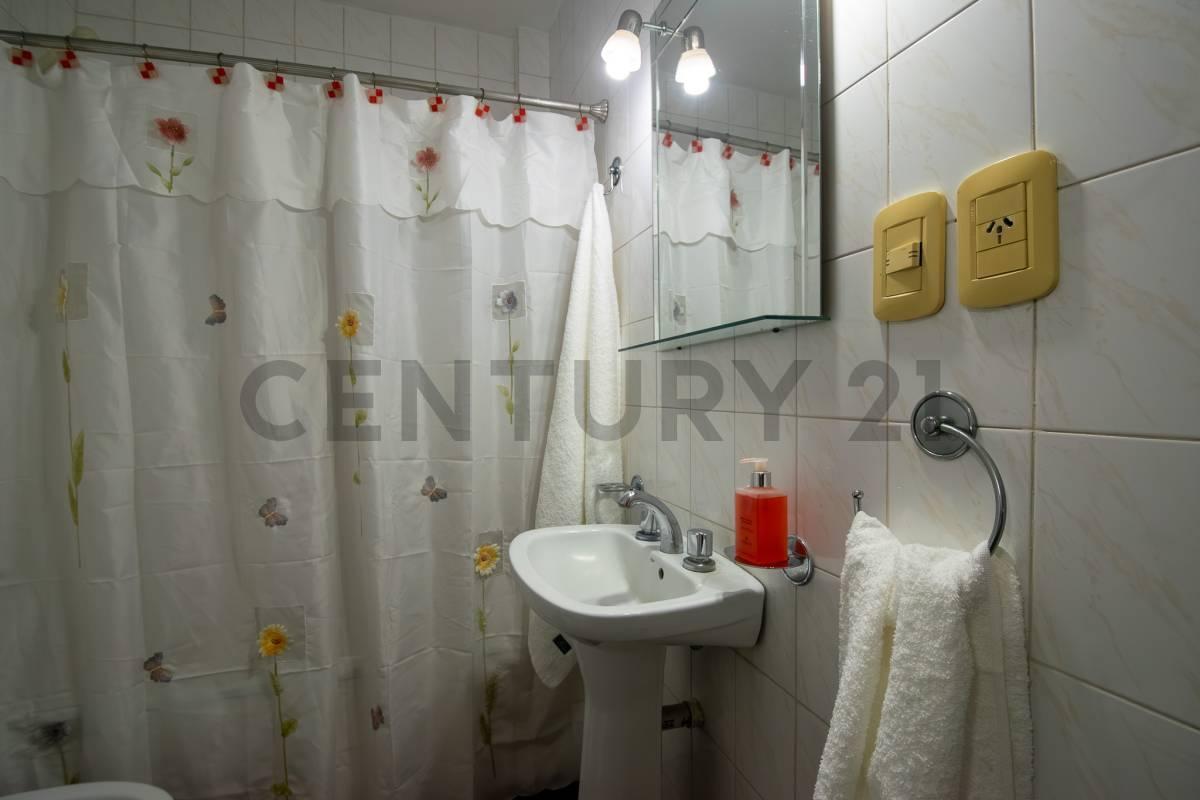 Foto de DEPARTAMENTO EN VENTA LA PLATA 1 DORMITORIO, imagen 5