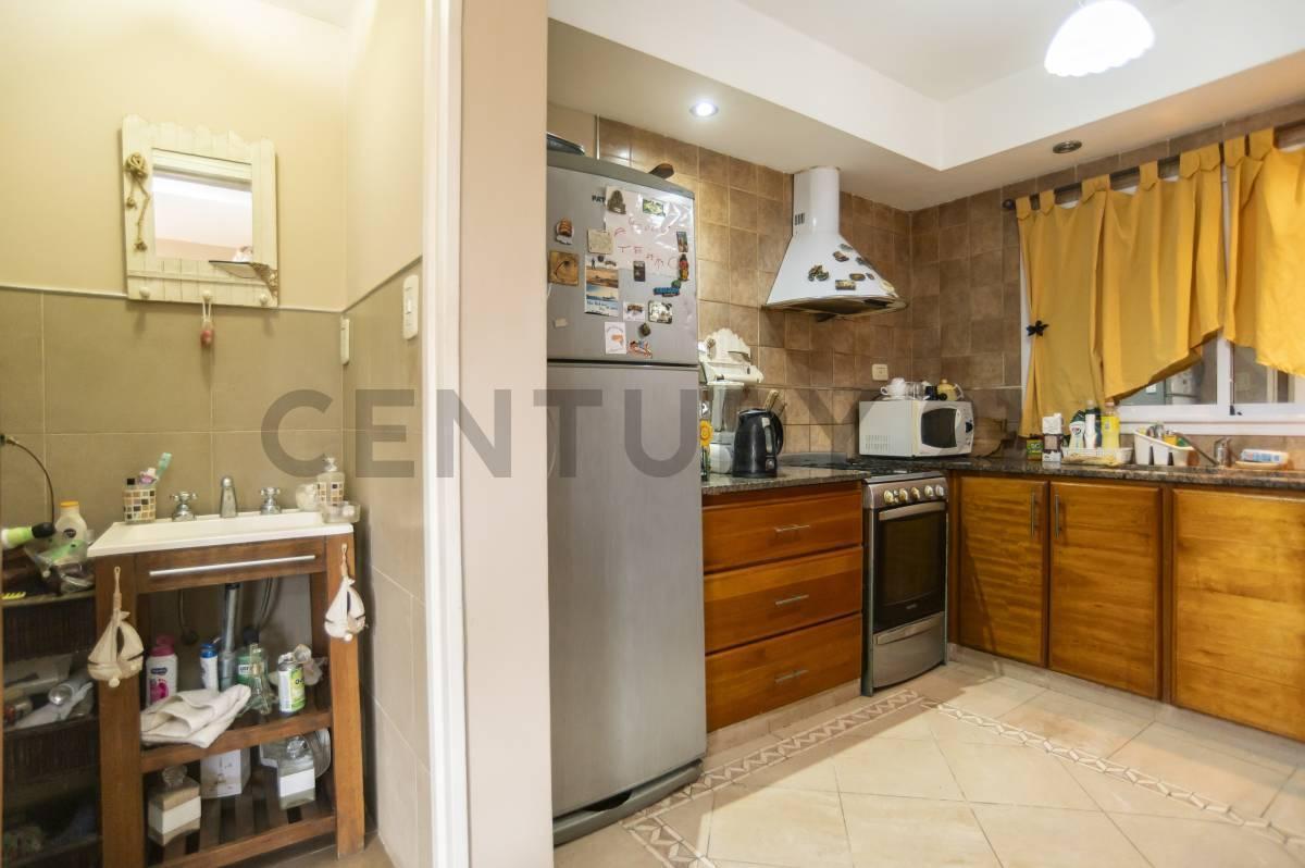 Foto de Casa en venta en City Bell tipo duplex de dos dormitorios, imagen 4