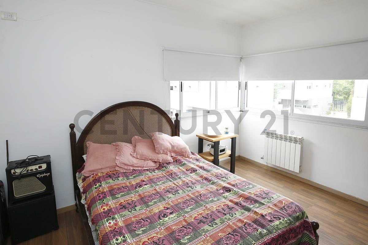 Foto de Casa tipo dúplex en venta en La Plata, Gonnet, imagen 4