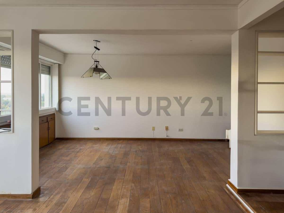 Foto de Departamento en venta en La Plata, imagen 2