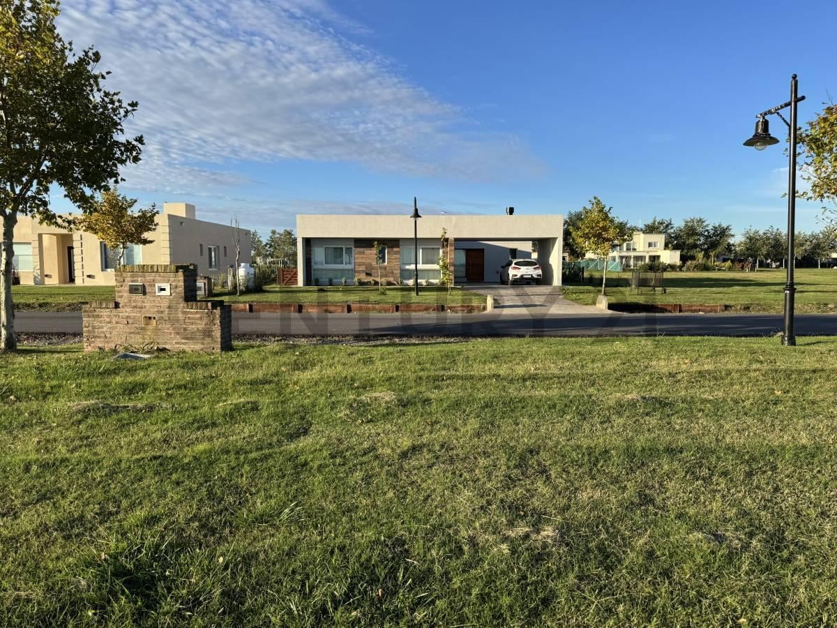 Foto de Lote en venta en Haras del Sur III, imagen 5