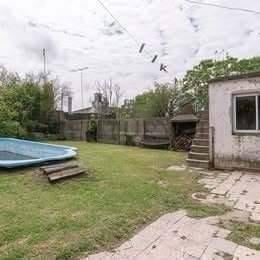 Foto de CASA EN VENTA EN BERISSO DE 4 DORMITORIOS, imagen 2