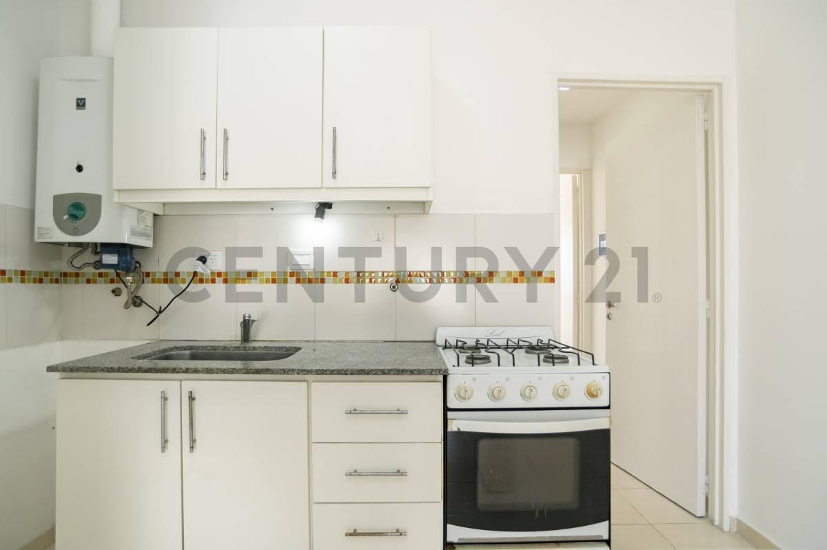 Foto de Departamento en venta de un dormitorio en La Plata, imagen 4