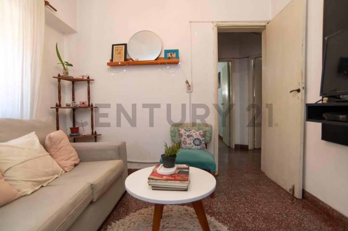 Foto de Casa en venta en La Plata tipo PH - San Carlos, imagen 2