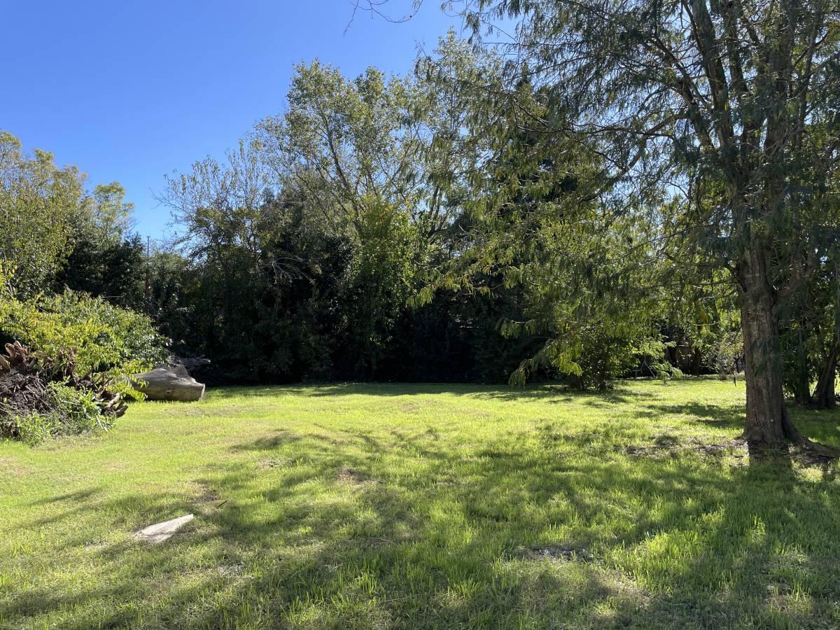 Foto de Lote de terreno en venta en barrio cerrado Velisa, Villa Elisa, imagen 2