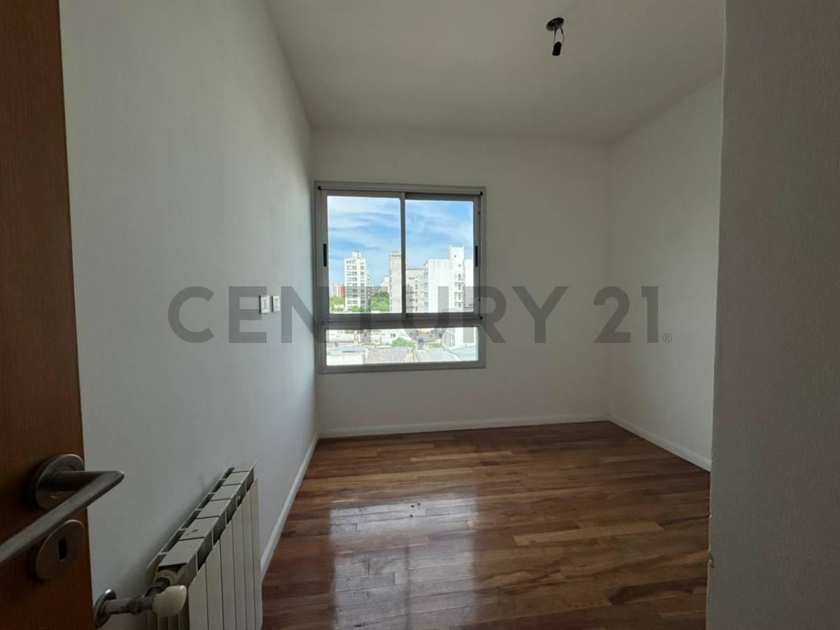 Foto de Departamento en alquiler en La Plata de 2 dormitorios, imagen 4