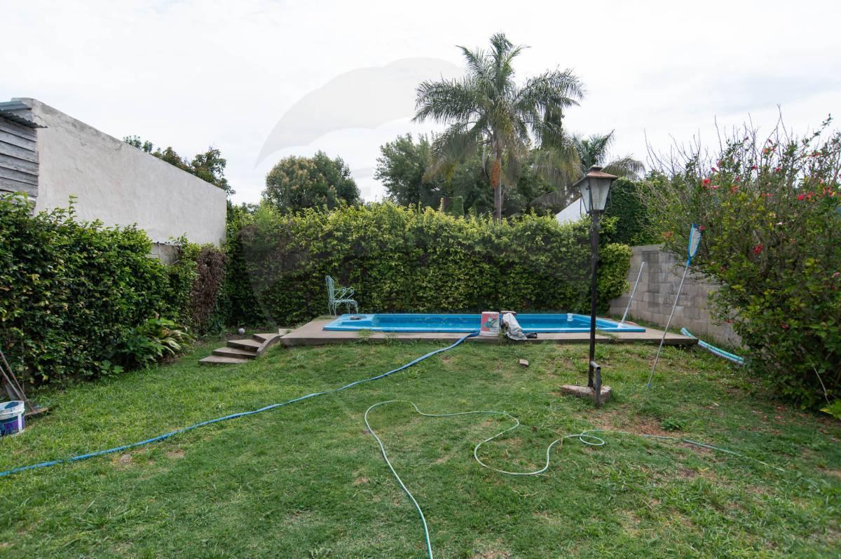 Foto de CASA EN VENTA 3 DORMITORIOS CON LOCAL COMERCIAL, imagen 5
