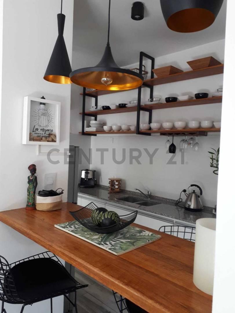 Foto de ALQUILER DE DEPARTAMENTO DE 1 DORMITORIO CON COCHERA EN LA PLATA, imagen 2