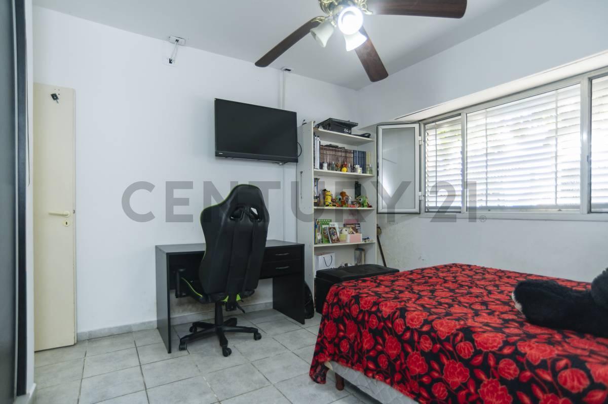 Foto de CASA EN VENTA EN LA PLATA EN SAN CARLOS, imagen 3