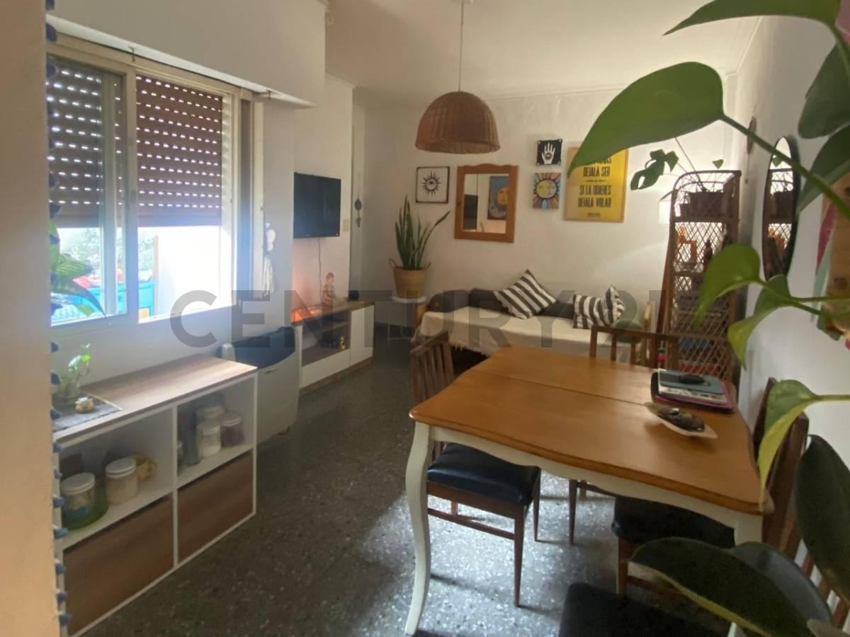 Foto de DEPARTAMENTO EN VENTA EN LA PLATA 2 DORMITORIOS Y COCHERA, imagen 4