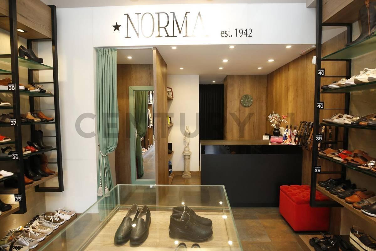 Foto de Local en venta en La Plata, imagen 2