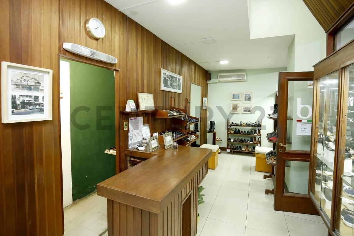 Foto de Local en Venta en La Plata, imagen 2