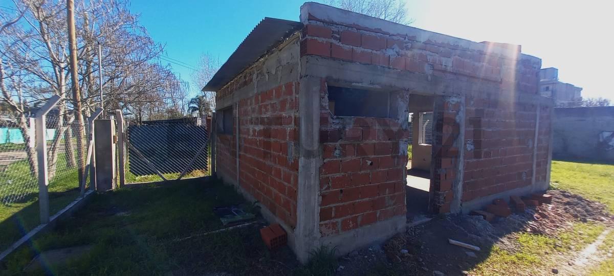 Foto de CASA EN VENTA EN LA PLATA LISANDRO OLMOS (A TERMINAR), imagen 1