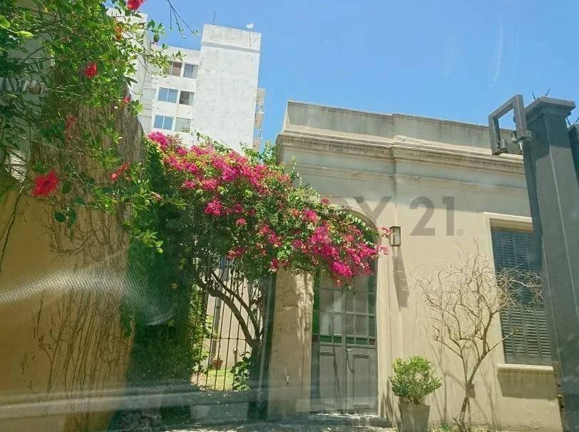 Foto de Casa en Venta en Don Bosco de estilo, imagen 1