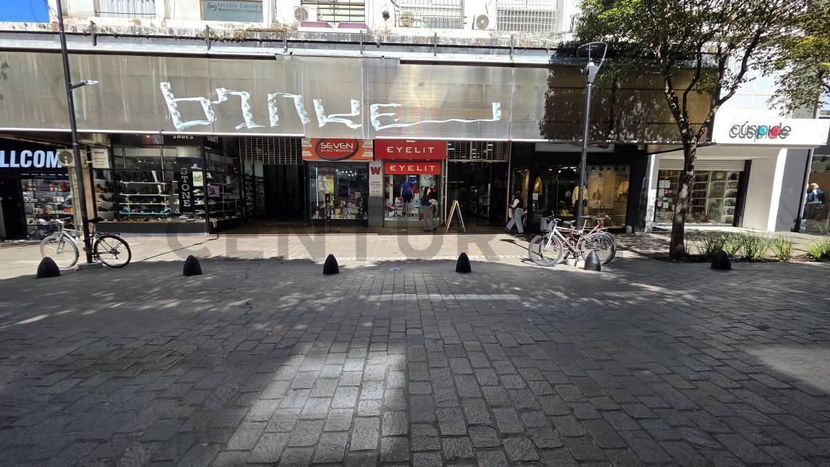 Foto de Local en venta en La Plata centro calle 8 con renta activa, imagen 5