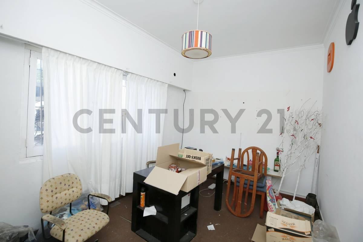 Foto de Local comercial en venta en City Bell, imagen 3