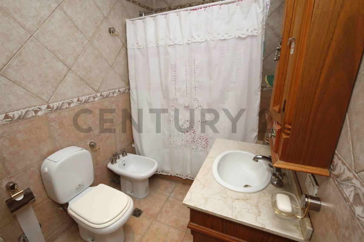 Foto de Casas en venta en barrio Don Carlos, Gonnet, imagen 3