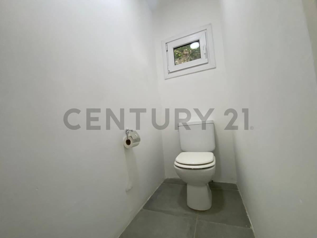 Foto de Casa Duplex en venta 2 dormitorios, cochera, imagen 4