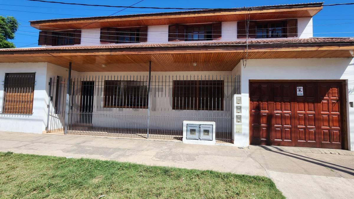 Foto de CASA EN VENTA EN LA PLATA (EN BLOQUE, DE 6 DORMITORIOS), imagen 1