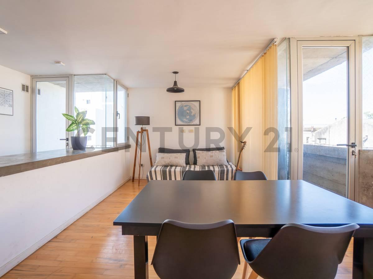 Foto de DEPARTAMENTO EN VENTA EN LA PLATA DE 1 DORMITORIO CON COCHERA, imagen 3