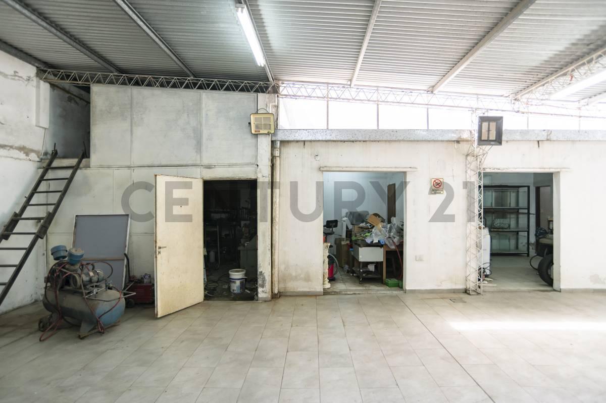 Foto de GALPON EN VENTA EN TOLOSA, imagen 1
