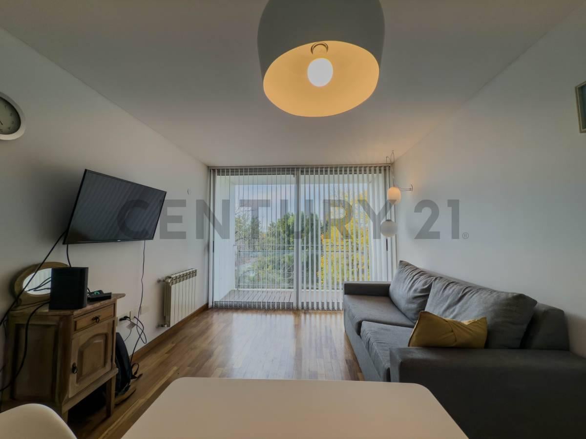 Foto de Departamento en venta en La Plata frente al parque San Martin, imagen 1