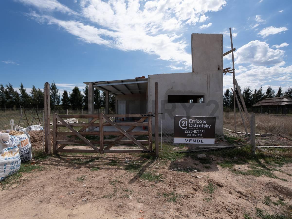 Foto de CASA EN VENTA EN LA PLATA (A TERMINAR), imagen 3
