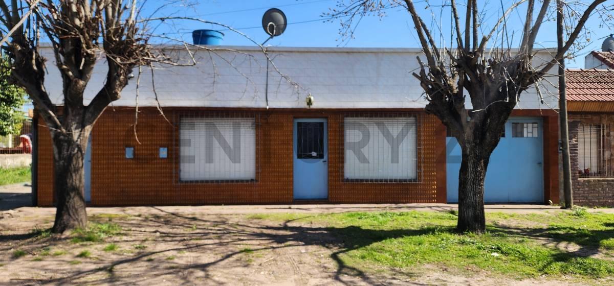 Foto de Casa con galpón en venta en La Plata, San Carlos, imagen 1