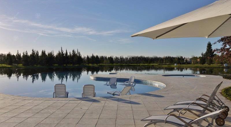 Foto de Lote en venta en Miralagos II con vista a la laguna, imagen 2