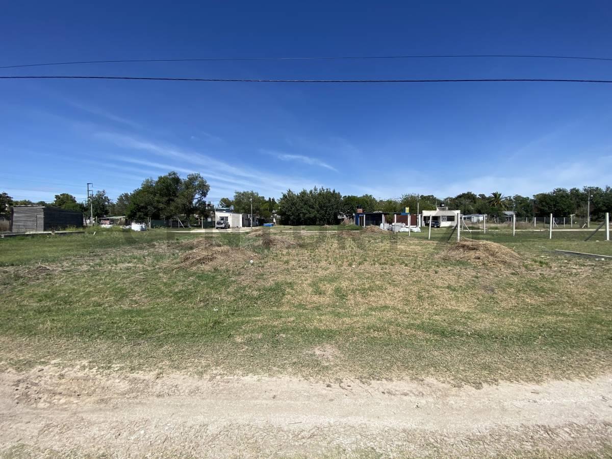 Foto de LOTE EN VENTA EN LA PLATA BARRIO LAS ORIANAS, imagen 5