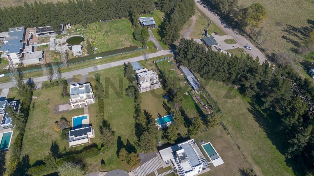 Foto de Lote en venta Miralagos II La Plata 1344 m², imagen 5