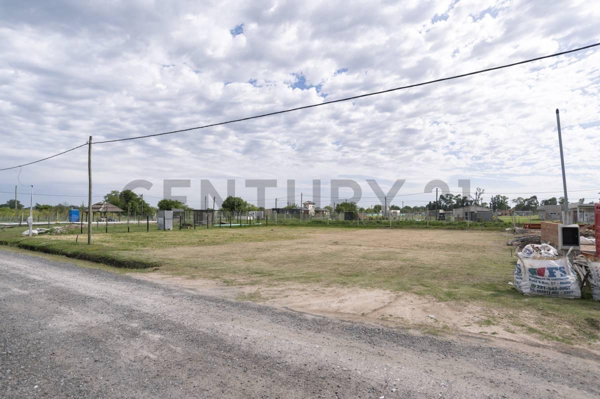 Foto de LOTE EN VENTA EN LA PLATA EN BARRIO CERRADO SAN JOSE II, imagen 1