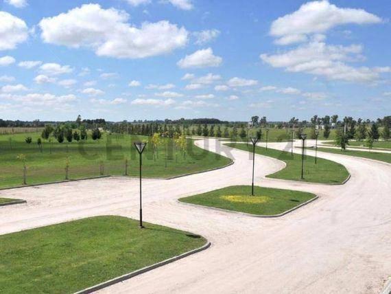 Foto de LOTE EN VENTA EN CAMPOS DE ROCA II, imagen 3