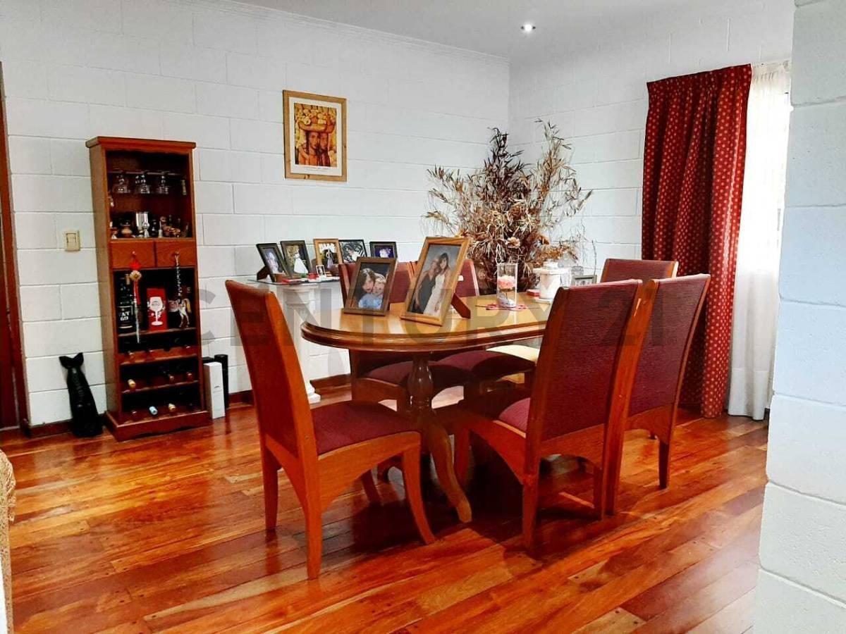 Foto de CASA EN VENTA EN GONNET, imagen 2