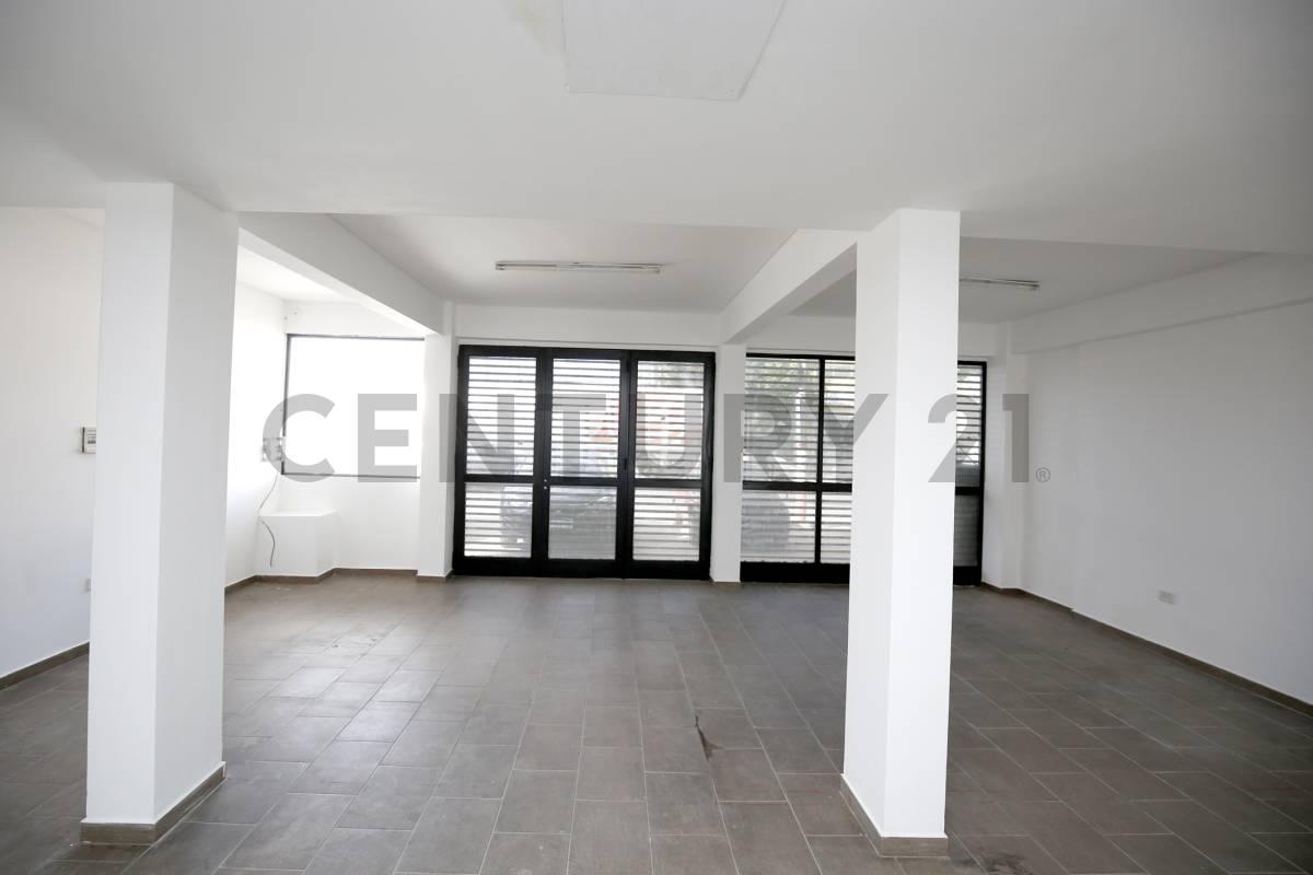 Foto de LOCAL EN VENTA EN LA PLATA, imagen 5