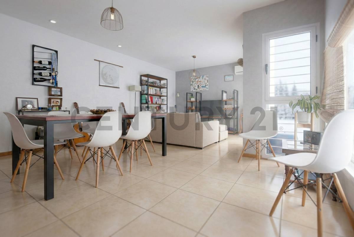 Foto de Casa en venta en Gonnet de 2 dormitorios y pileta, imagen 5