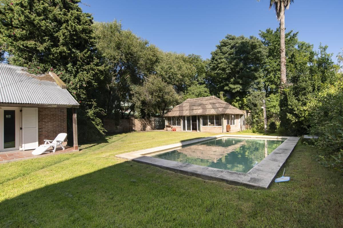 Foto de Casa en Venta en Gonnet APTO BANCO, imagen 4